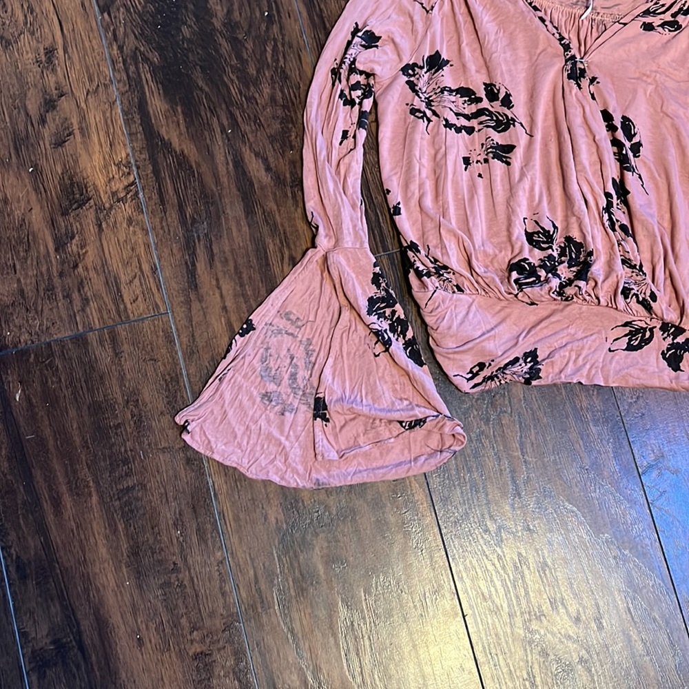 Free People Top - Picture 5 of 9